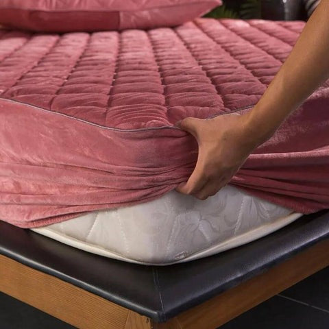 Capa Luxo Protetora para Colchão 100% Impermeável com Elástico - ComfortGuard